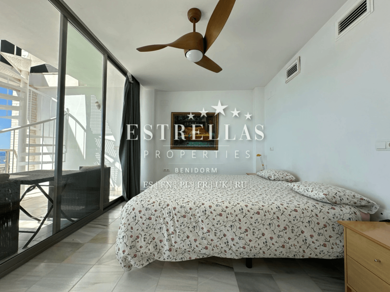 Exclusiva villa moderna con piscina privada y VISTAS PANORÁMICAS AL MAR en Montiboli, Villajoyosa