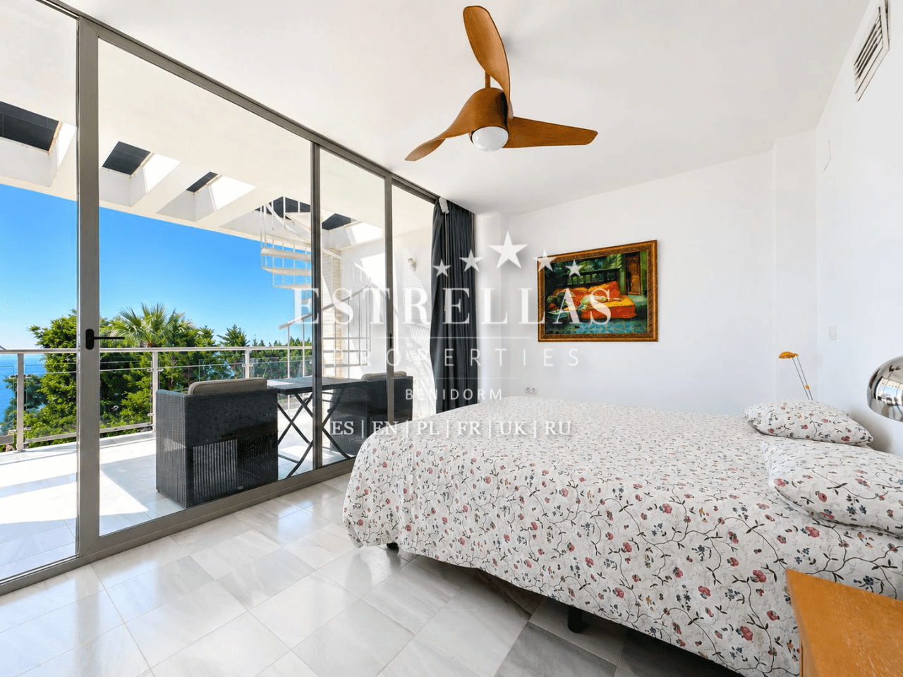 MODERNA Villa con piscina privada y vistas ESPECTACULARES AL MAR en Montiboli, Villajoyosa