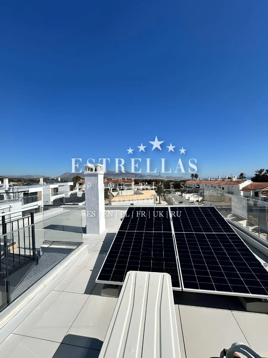 Villa exclusiva con piscina privada y cocina exterior en La Nucía, entre Altea y Benidorm